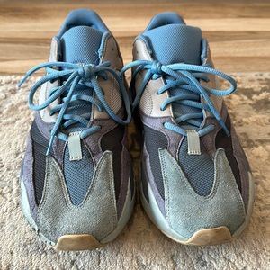 Yeezy Men’s Sz 12 Used